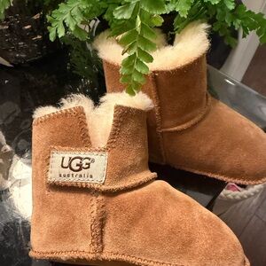 UGG Chestnut Infant Booties
